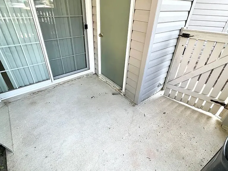 605 Rue Marseille — Photo 27