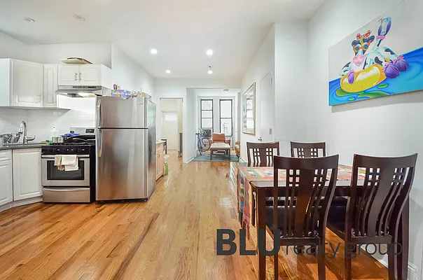 Rented by BLU Real Estate | media 23
