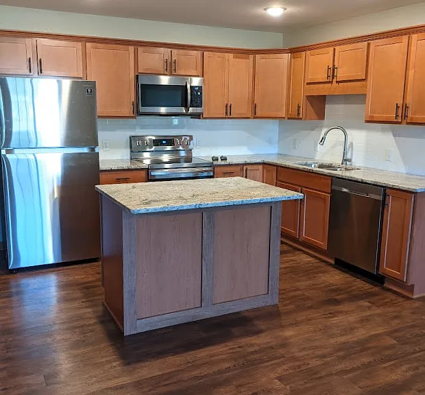 Gateway Place Apartments — Photo 135