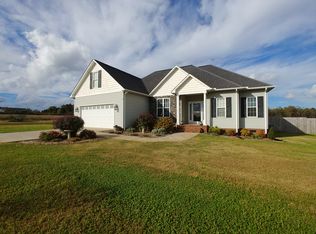 1111 Knox Farms Blvd, Woodleaf, NC 27054