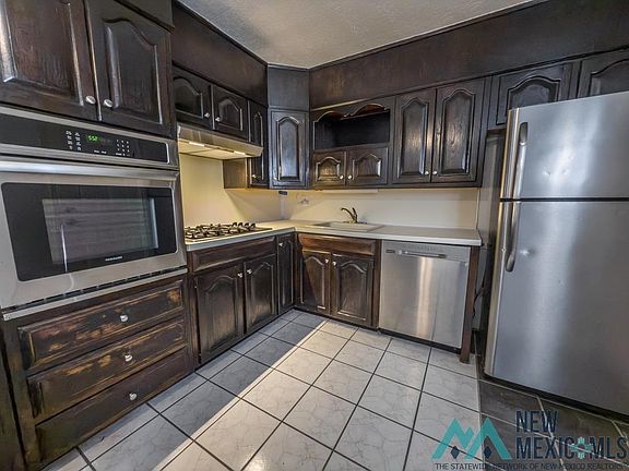 5th image of 1609 N Breckon Dr