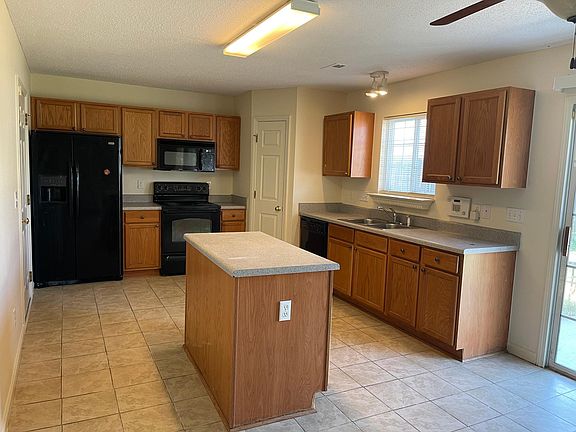 3rd image of 3609 Marksbury Dr