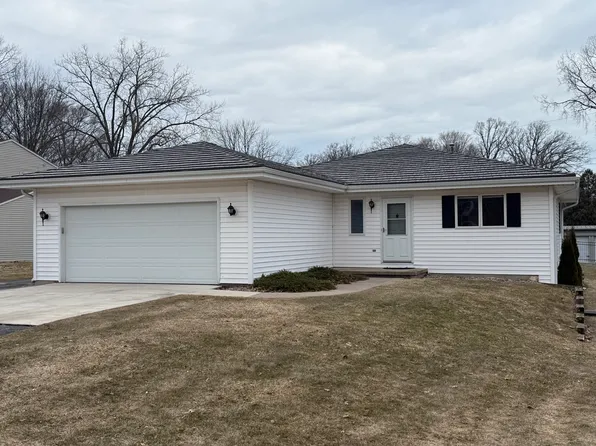 2531 Finger Rd #A, Green Bay, WI 54302
