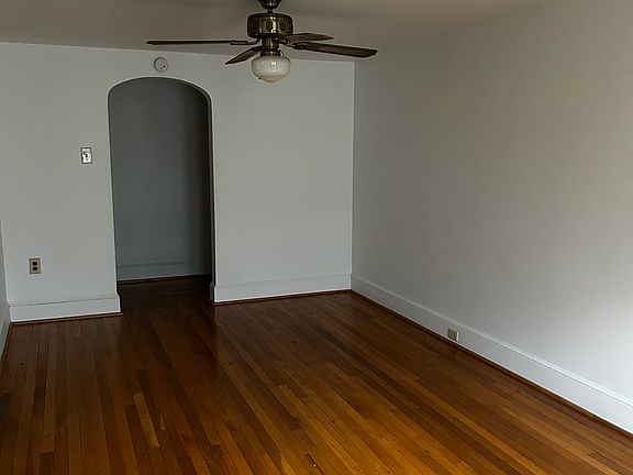 4th image of 350 Spruce St #352