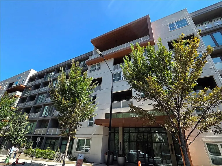 775 Juniper St NE #428 — Photo 49