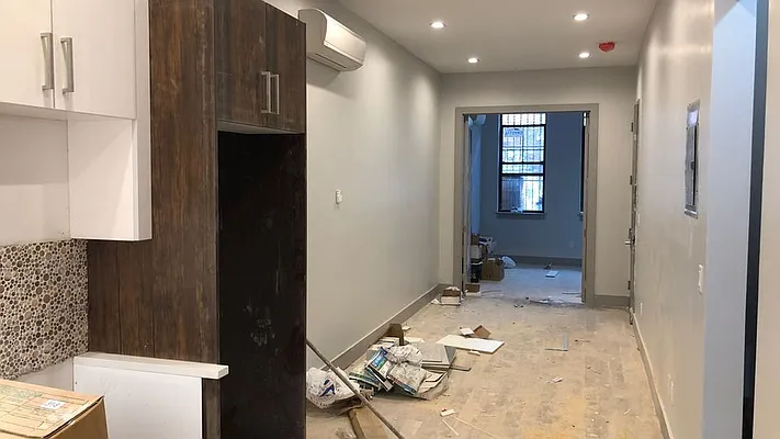 Rented by Nooklyn NYC LLC | media 6