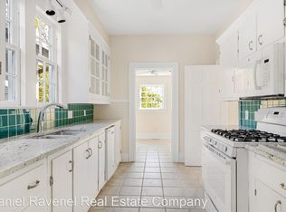 16 Orange St, Charleston, SC 29401