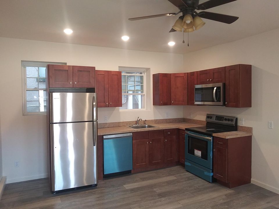 1st image of 36 Saint John St #4