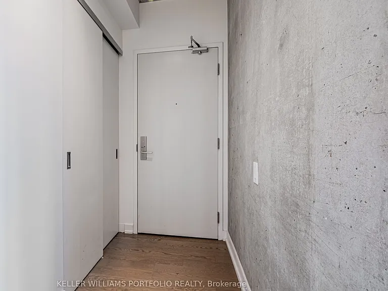 39 Brant St #726 — Photo 2