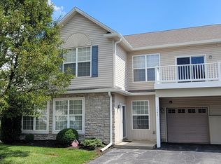 1202 Crestview Ln, Stewartstown, PA 17363