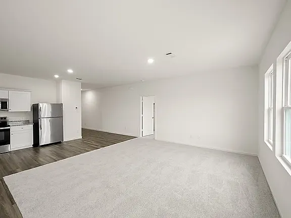 4824 Bass Dr — Photo 6