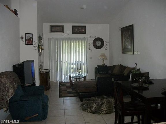 2nd image of 5081 Locke Ln