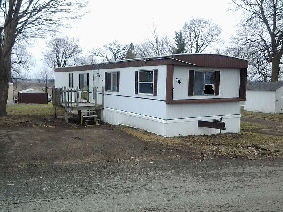 2nd image of 1906 Gold Ave
