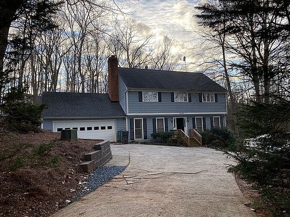 2nd image of 4245 Carol Ann Dr