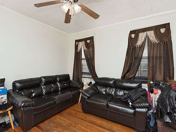 5th image of 395 Ege Ave