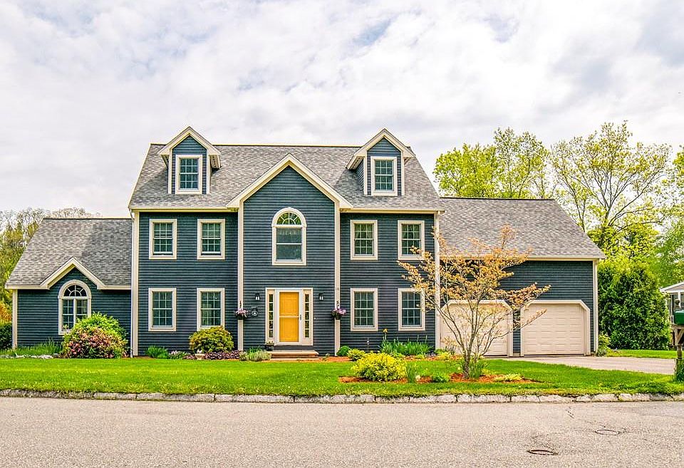 1st image of 16 Wedgewood Dr
