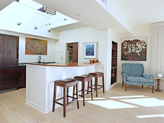 5th image of 505 W Main St #501