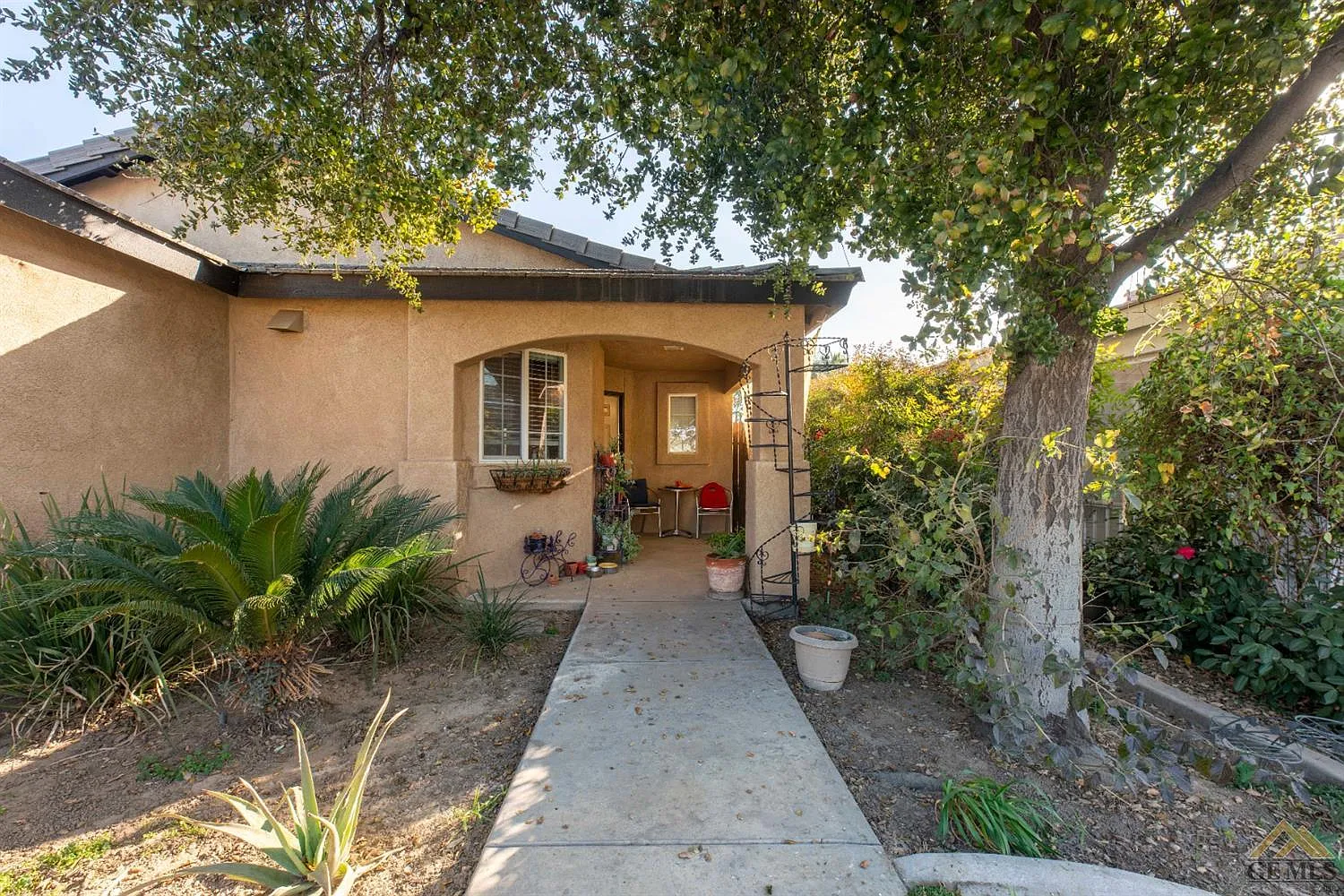 5911 Ragusa Ln photo 1