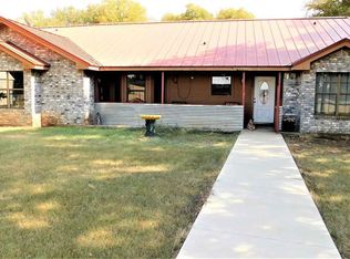 2052 Old Osage Rd, Gatesville, TX 76528