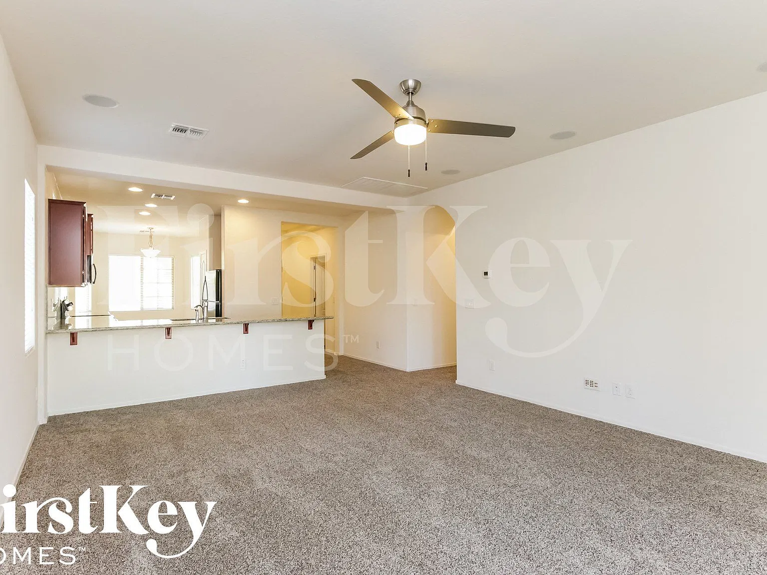 3 bed, 2.0 bath, 1503 sqft, $1,890 — Photo 2