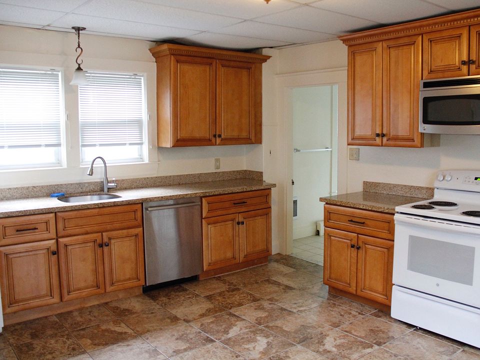 spacious kitchen