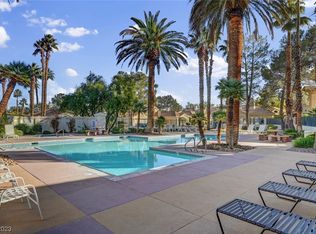 2504 Golden Sands Dr, Las Vegas, NV 89128