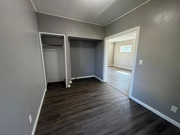 5th image of 118 4th St S