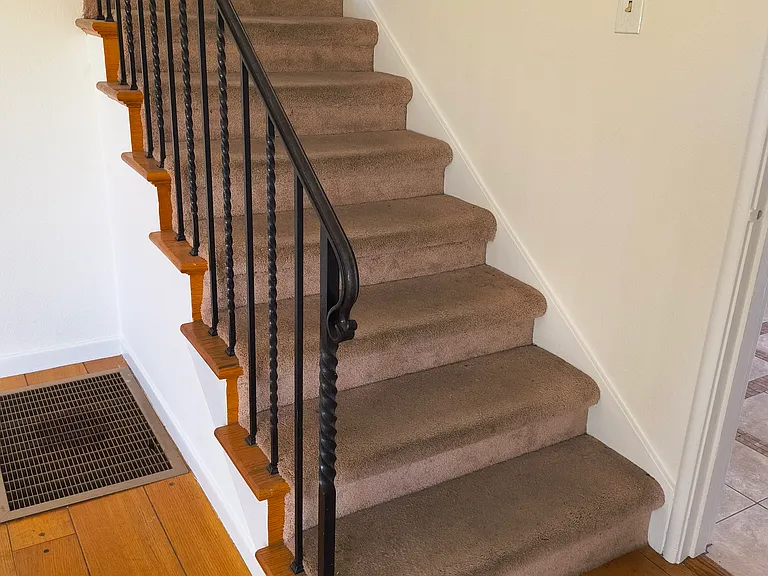 33 Grove St — Photo 35