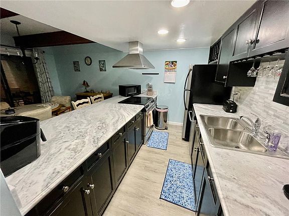 2nd image of 304 Trebor Ln