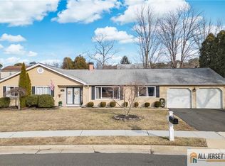 8 N Rhoda St, Monroe Township, NJ 08831