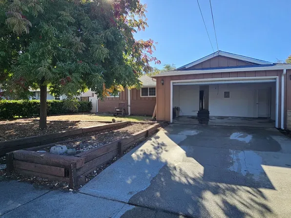 2030 Rainier Dr, Martinez, CA 94553