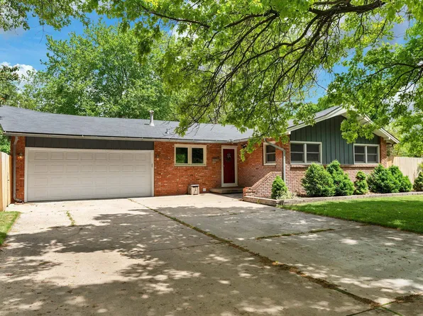 900 N Peterson Ave, Wichita, KS 67212