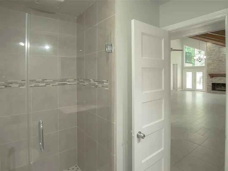 3406 Deerwood Ln — Photo 27
