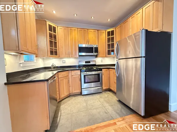 24 Eastburn St #22, Brighton, MA 02135