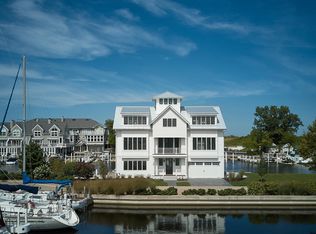 120 Peninsula Dr, New Buffalo, MI 49117