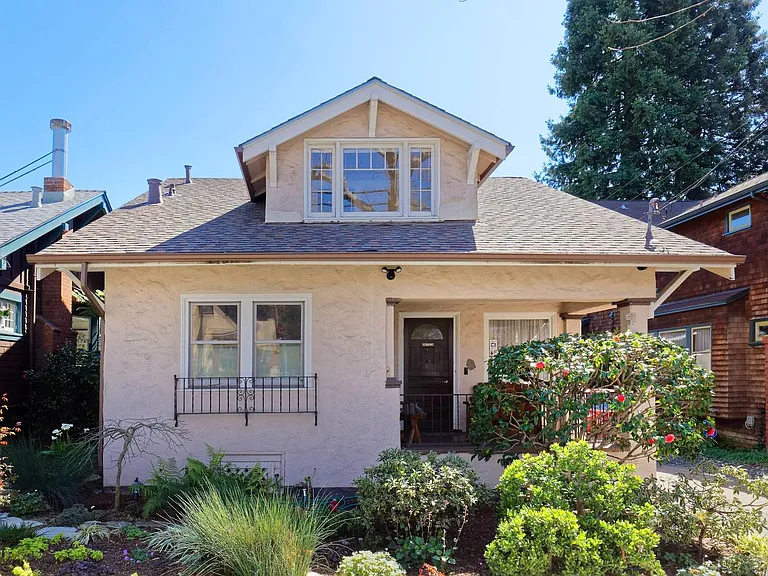 5807 Lawton Ave #UPPER — Photo 1