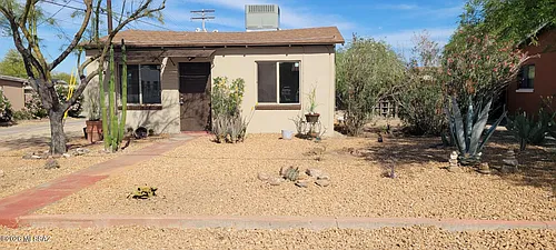1032 N Catalina Ave Photo 1