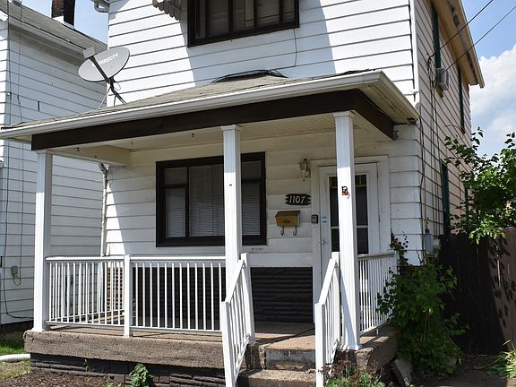 2nd image of 1107 Pacific Ave