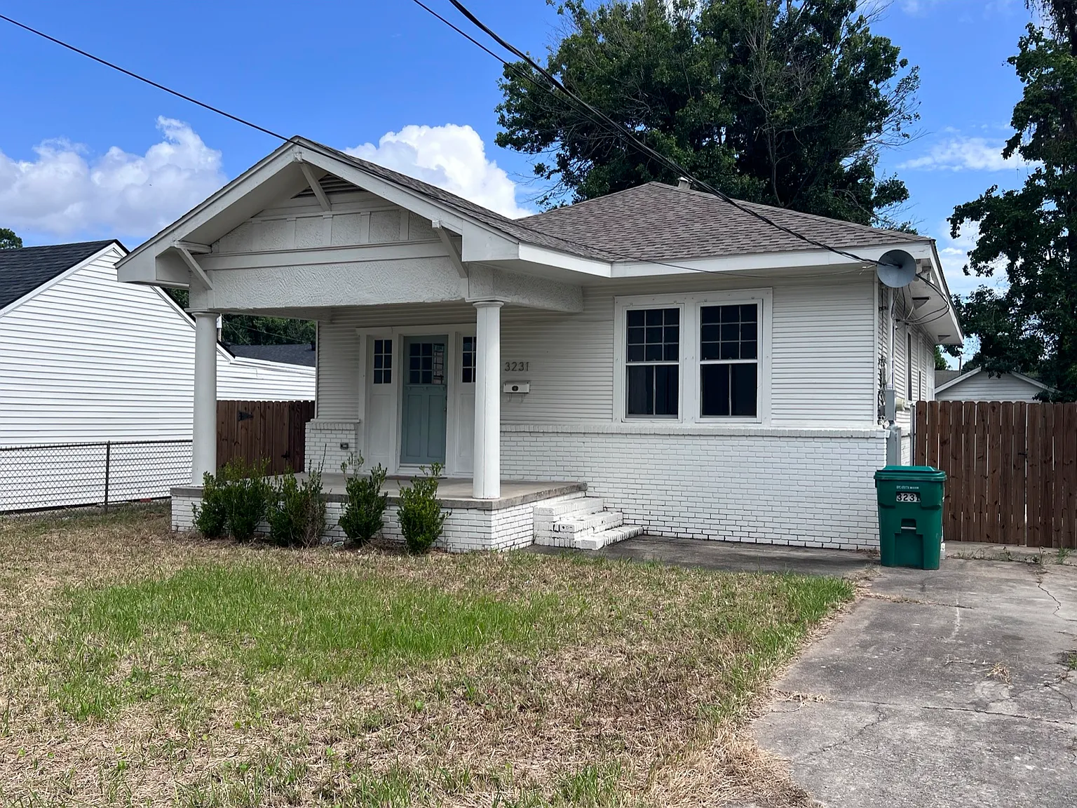 2 bed, 1.5 bath, 1189 sqft, $1,800 — Photo 1