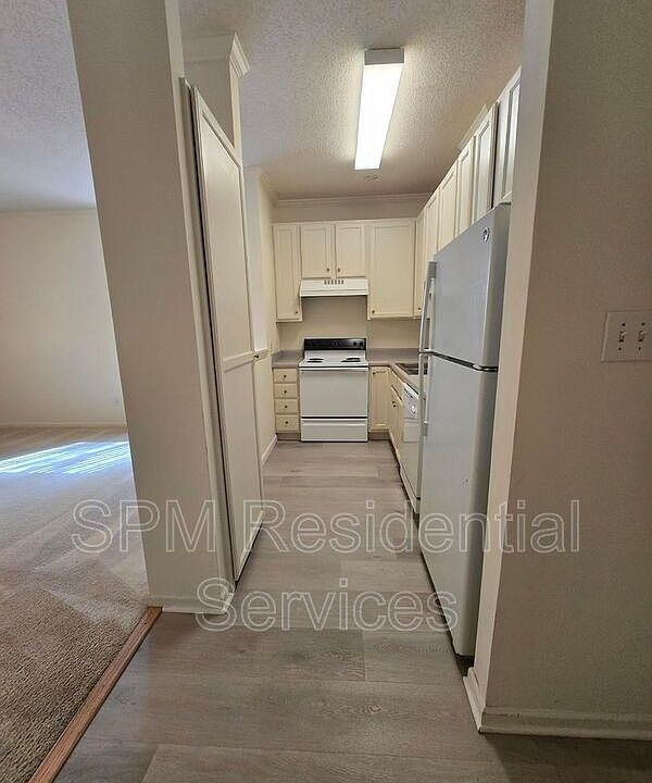 1st image of 2705 Mayfair Dr #H-202