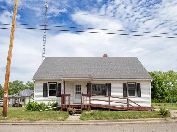 706 Blake Street, Blanchardville, WI 53516