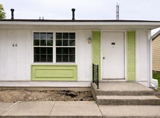 65 Sunset Dr #4A, Bluffton, IN 46714