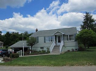 228 Dull St, Belle Vernon, PA