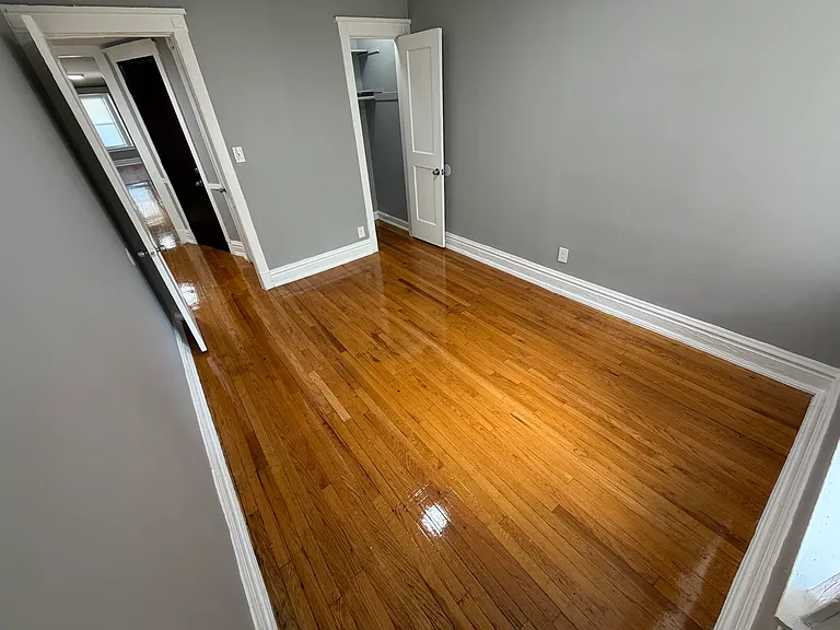 7026 S Clyde Ave #3S — Photo 7