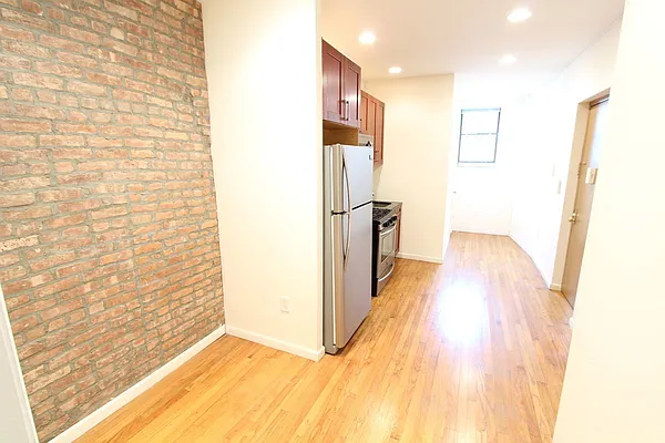 Rented by Empire Deeds LLC  | media 36