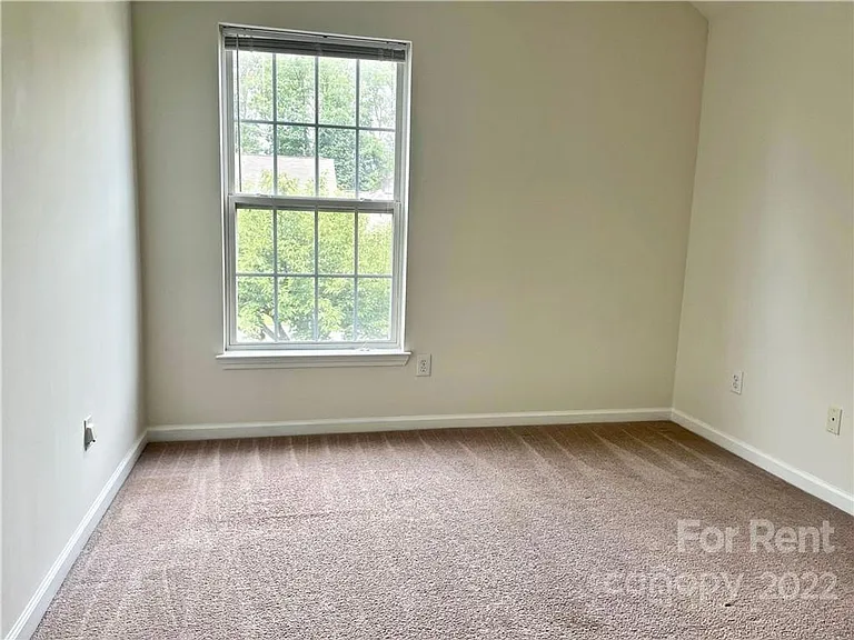 129 Winding Canyon Dr — Photo 4