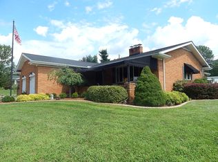 8 Linruth Ln, Wheelersburg, OH 45694