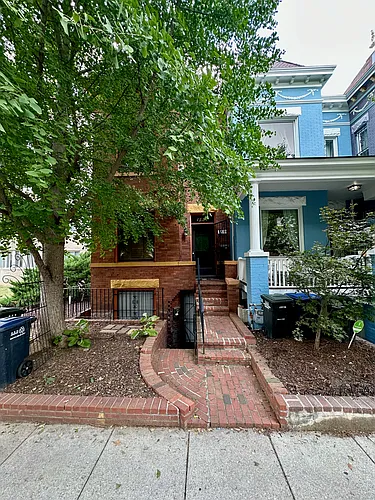 1539 Monroe St NW #3 Photo 1