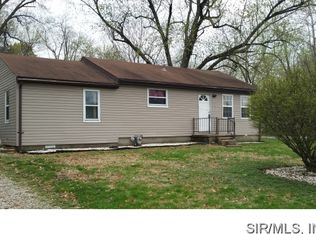416 Bernard Dr, Belleville, IL