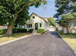 4052 Saint James Ave, Niagara Falls, ON L2E6H6